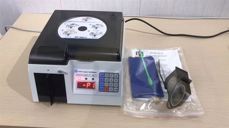 Automatic pill and tablet counting machine